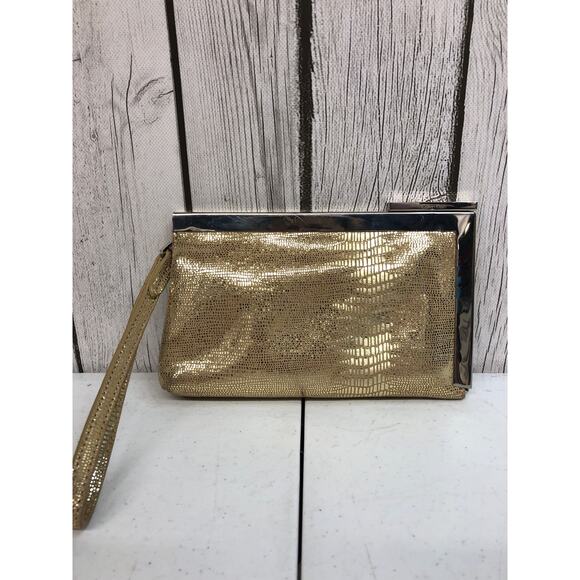 Calvin Klein Metallic Gold Clutch Wristlet - Picture 1 of 6